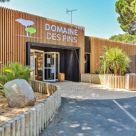 Le Domaine Des Pins Hotell Saint-Hilaire-de-Riez Exteriör bild