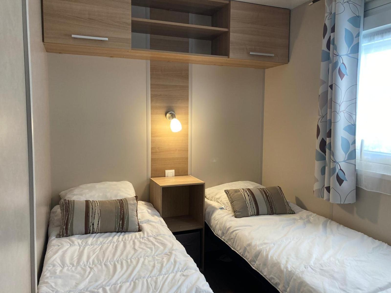 Le Domaine Des Pins Hotell Saint-Hilaire-de-Riez Exteriör bild