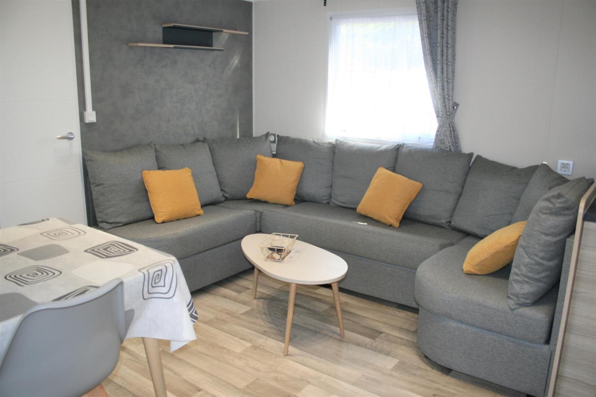 Le Domaine Des Pins Hotell Saint-Hilaire-de-Riez Exteriör bild