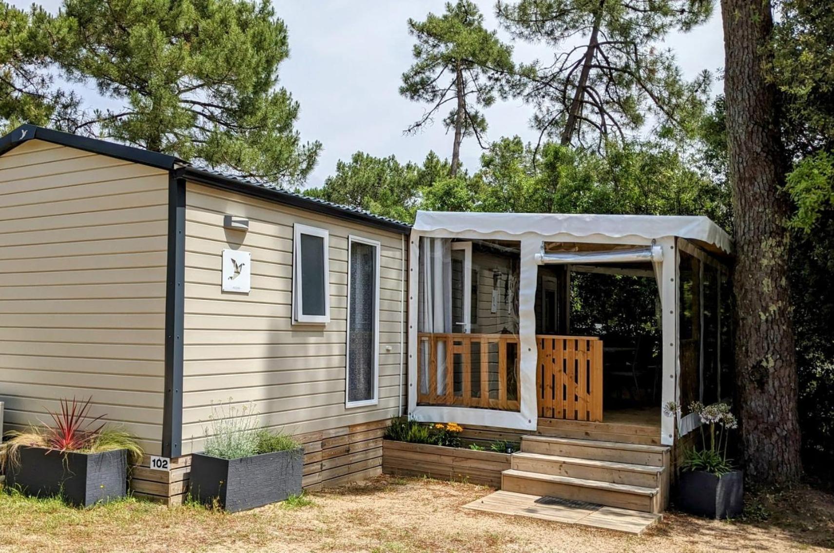 Le Domaine Des Pins Hotell Saint-Hilaire-de-Riez Exteriör bild